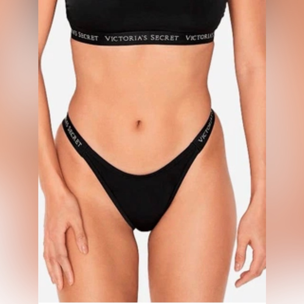 Victoria's Secret Black Bandeau Set